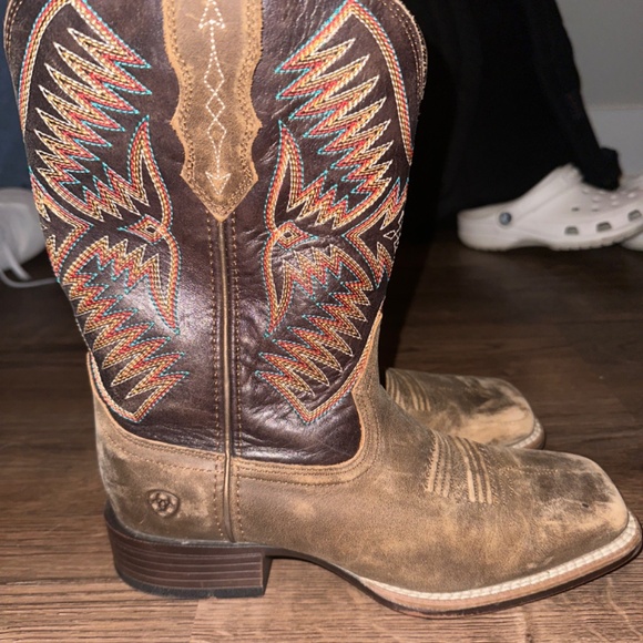 Ariat Boots - Picture 2 of 3